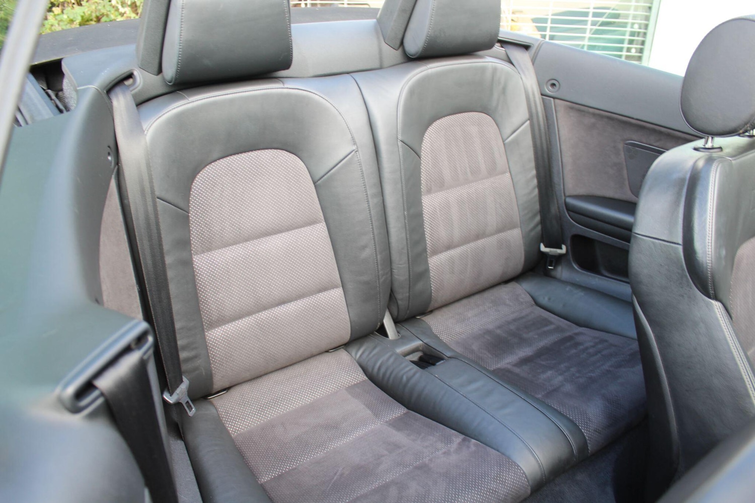 Used Audi A3 Cabriolet 2010 for sale - 76388521: Photo 15