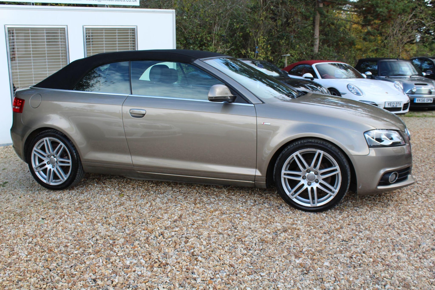 Used Audi A3 Cabriolet 2010 for sale - 76388521: Photo 6