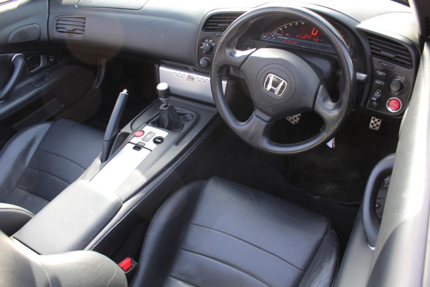 Used Honda S2000 2005 for sale - 77769272: Photo 3
