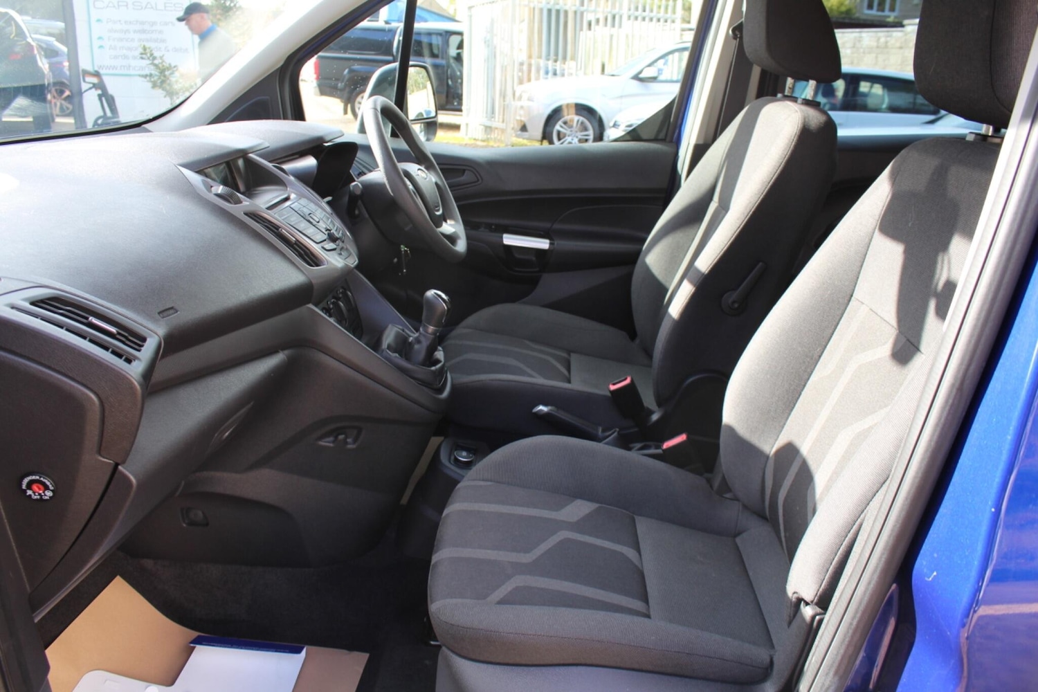 Used Ford Tourneo Connect 2017 for sale - 76457364: Photo 12