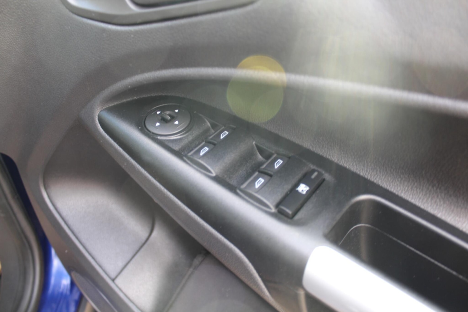 Used Ford Tourneo Connect 2017 for sale - 76457364: Photo 8