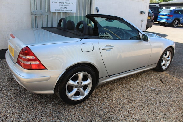 Used Mercedes-Benz SLK 2001 for sale - 74520822: Photo 18