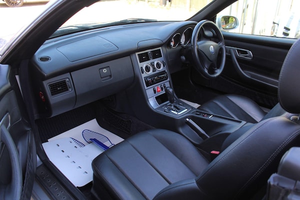 Used Mercedes-Benz SLK 2001 for sale - 74520822: Photo 23