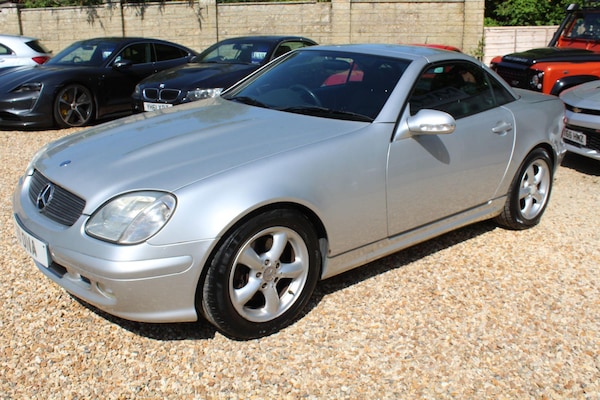Used Mercedes-Benz SLK 2001 for sale - 74520822: Photo 9