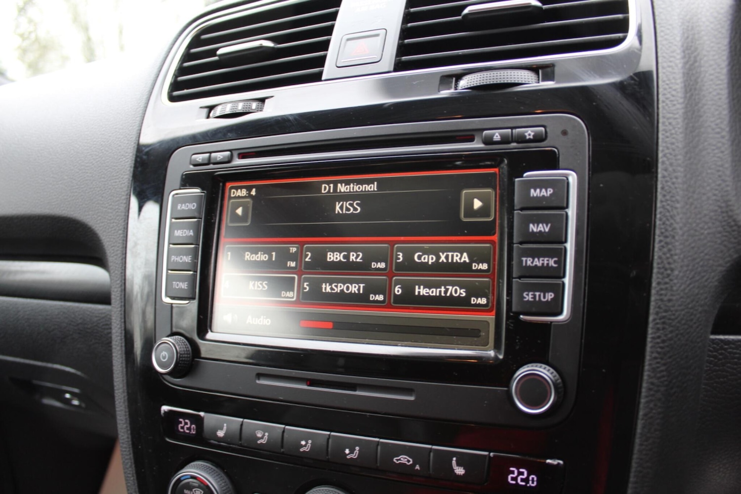 Used Volkswagen Scirocco 2015 for sale - 78047803: Photo 9