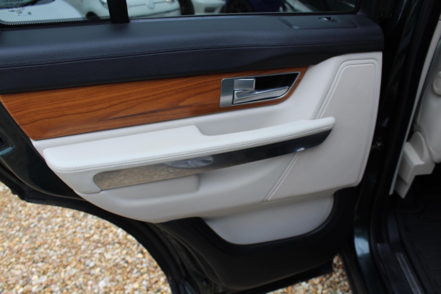 Used Land Rover Range Rover Sport 2010 for sale - 77597734: Photo 17