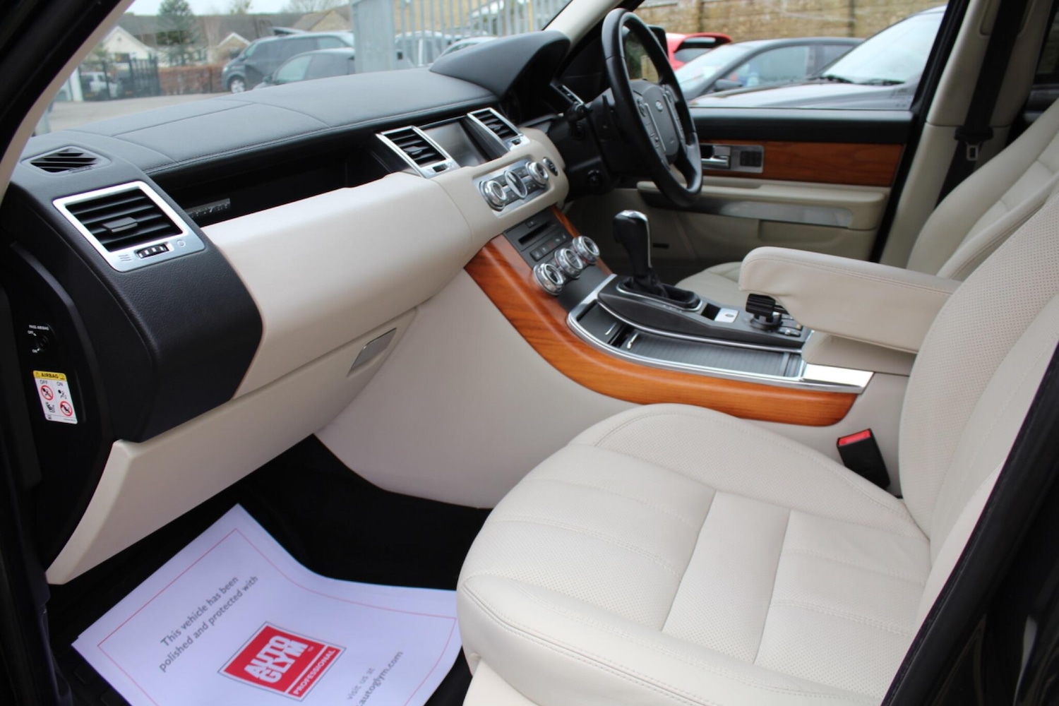 Used Land Rover Range Rover Sport 2010 for sale - 77597734: Photo 24