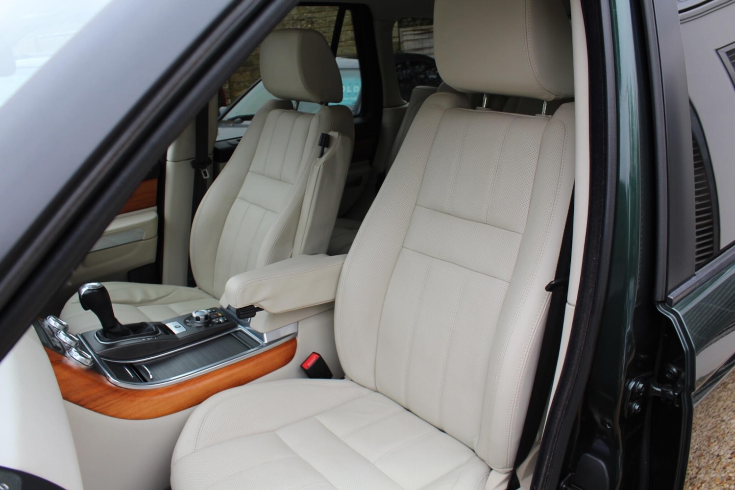 Used Land Rover Range Rover Sport 2010 for sale - 77597734: Photo 25