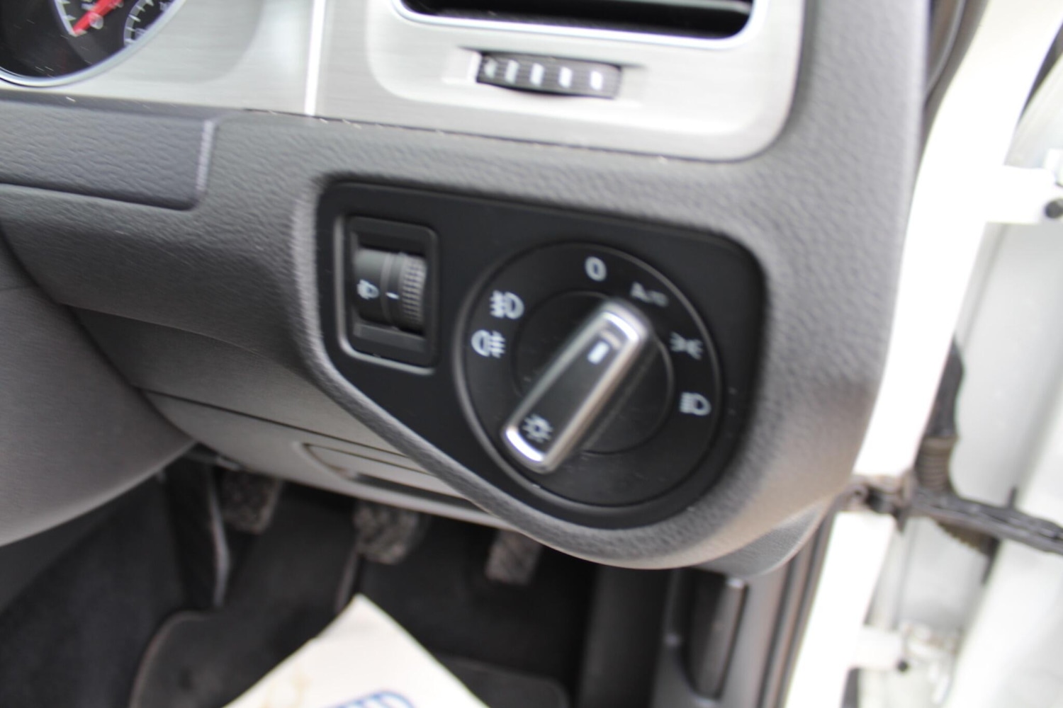 Used Volkswagen Golf for sale - 78135859: Photo 7