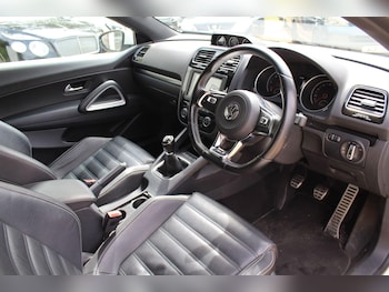 Used Volkswagen Scirocco 2016 for sale - 78601142: Photo