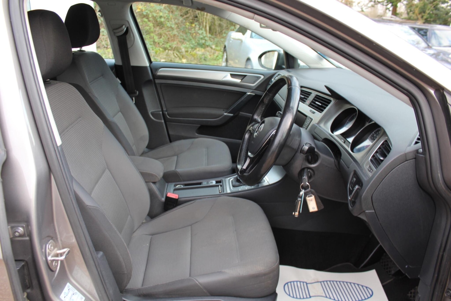 Used Volkswagen Golf 2014 for sale - 76952556: Photo 10