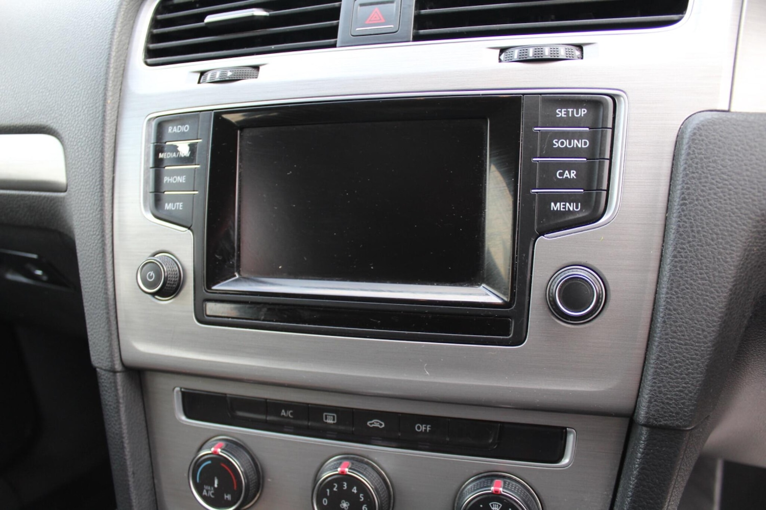 Used Volkswagen Golf 2014 for sale - 76952556: Photo 7