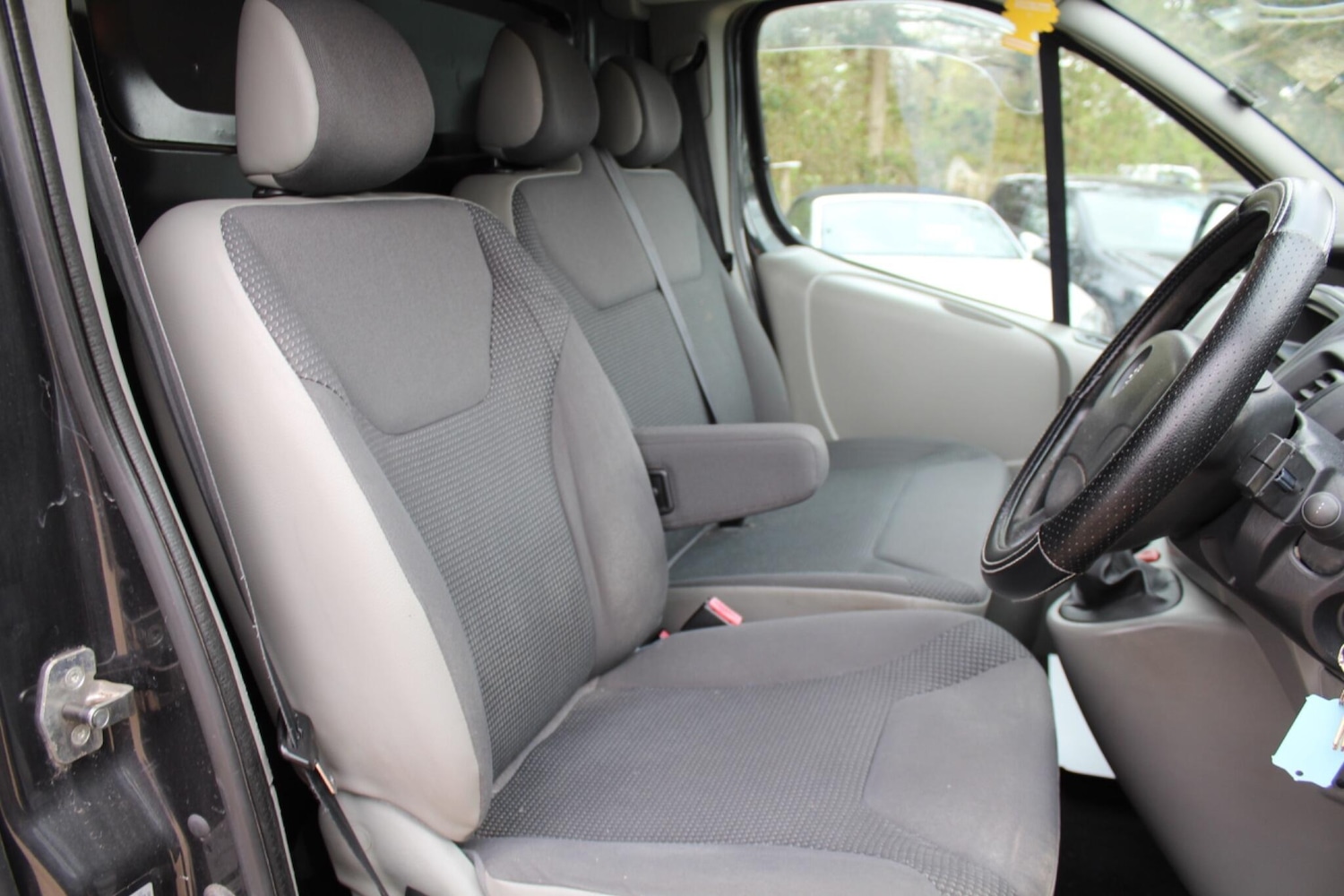 Used Vauxhall Vivaro 2012 for sale - 78127452: Photo 4
