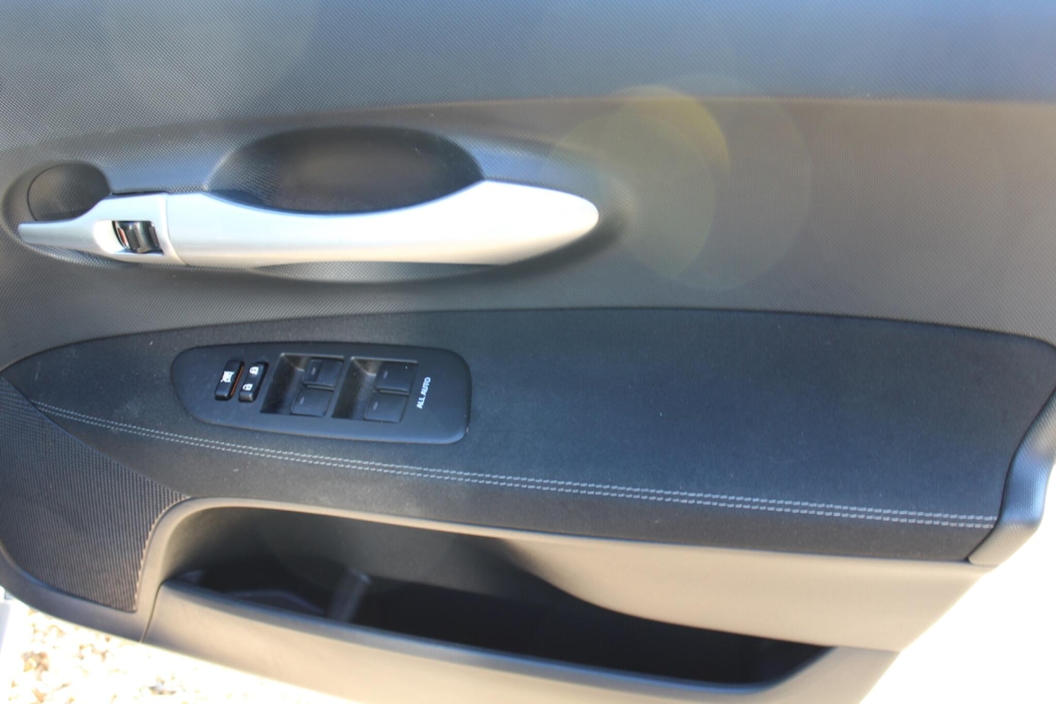 Used Toyota Auris 2010 for sale - 77957384: Photo 10