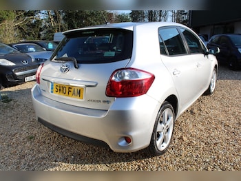 Used Toyota Auris 2010 for sale - 77957384: Photo
