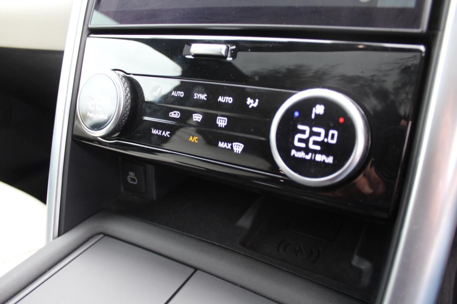 Used Land Rover Discovery 2023 for sale - 76409170: Photo 17