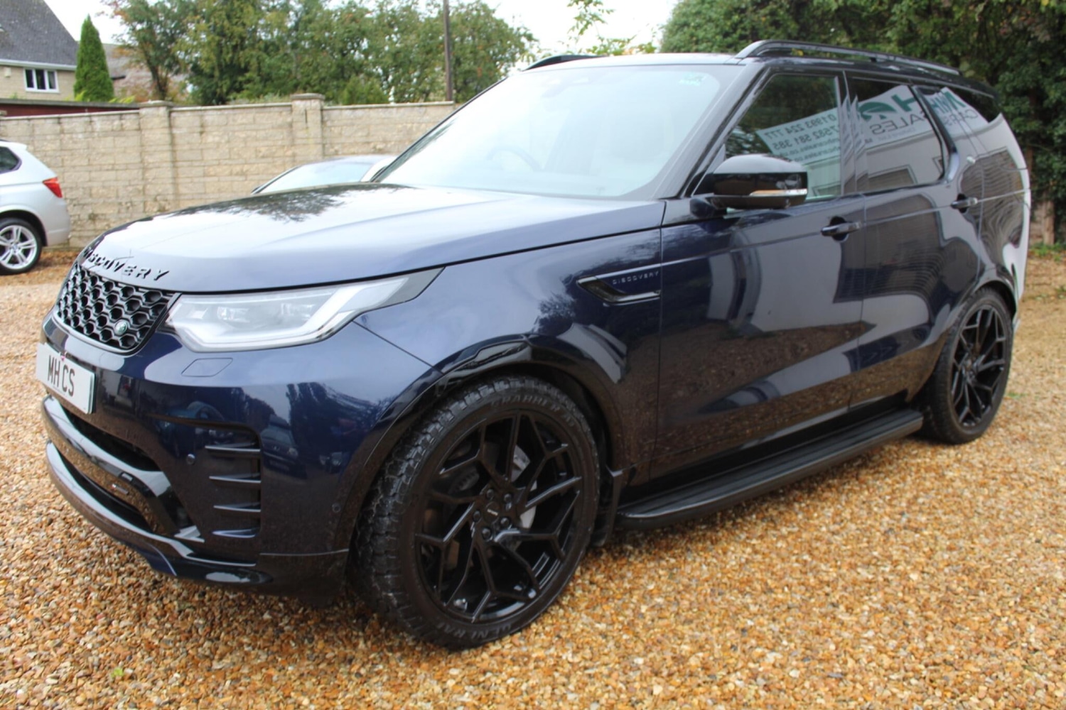 Used Land Rover Discovery 2023 for sale - 76409170: Photo 2