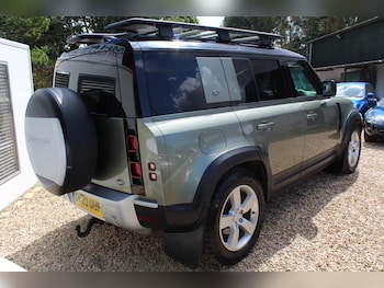 Used Land Rover Defender 110 2020 for sale - 79577416: Photo