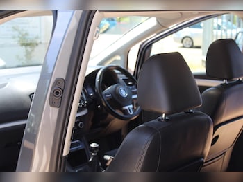 Used Volkswagen Sharan 2012 for sale - 79092941: Photo