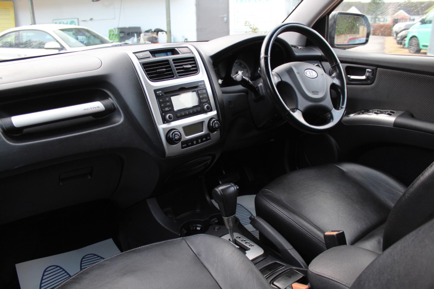 Used Kia Sportage 2010 for sale - 76912724: Photo 10
