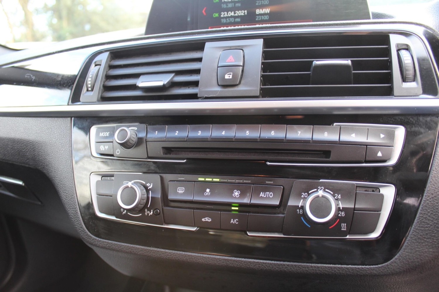 Used BMW 2 Series 2018 for sale - 76781442: Photo 18