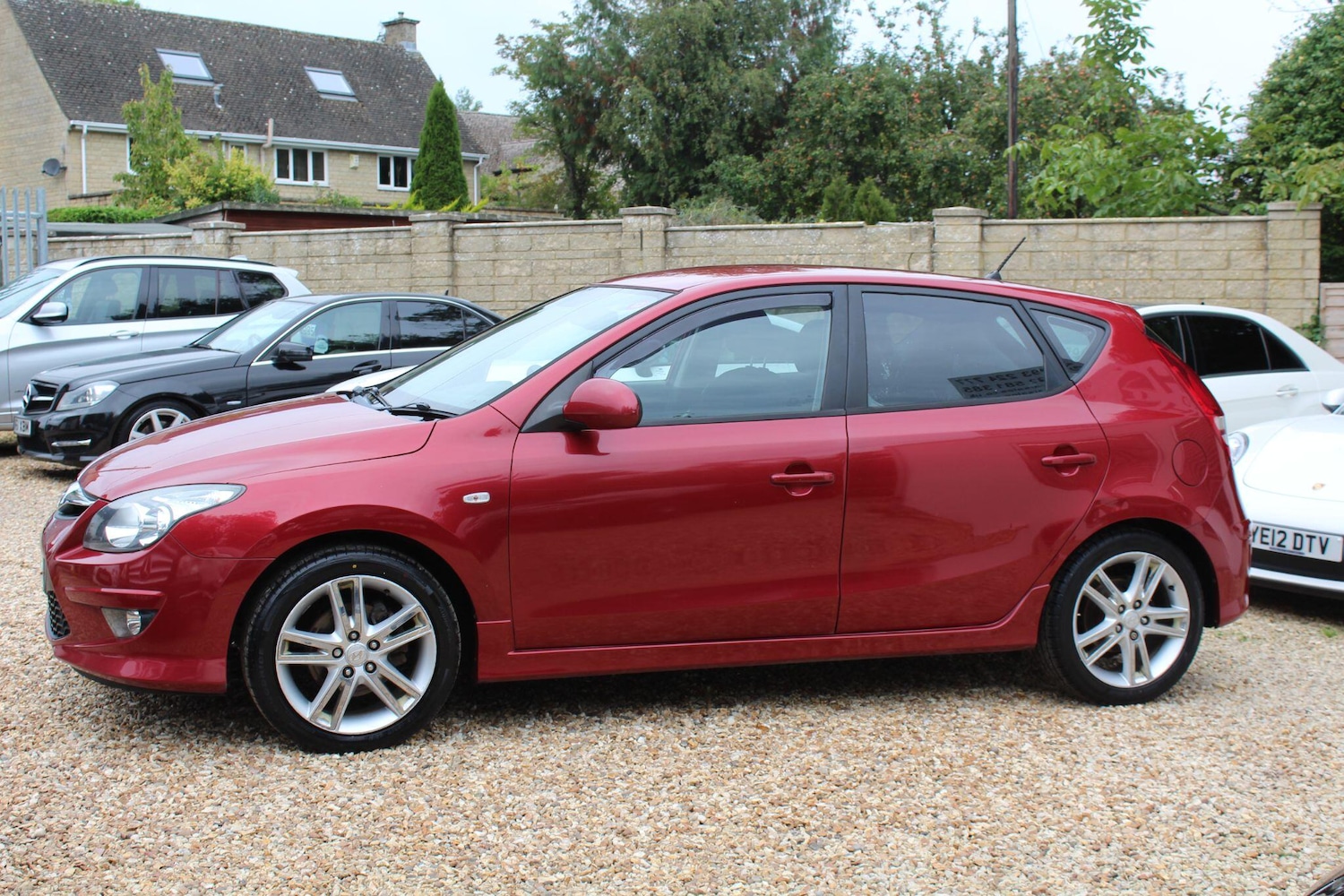 Used Hyundai i30 2011 for sale - 76188456: Photo 4
