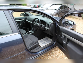 Used Vauxhall Vectra 2008 for sale - 78933521: Photo