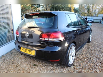 Used Volkswagen Golf 2010 for sale - 76619829: Photo