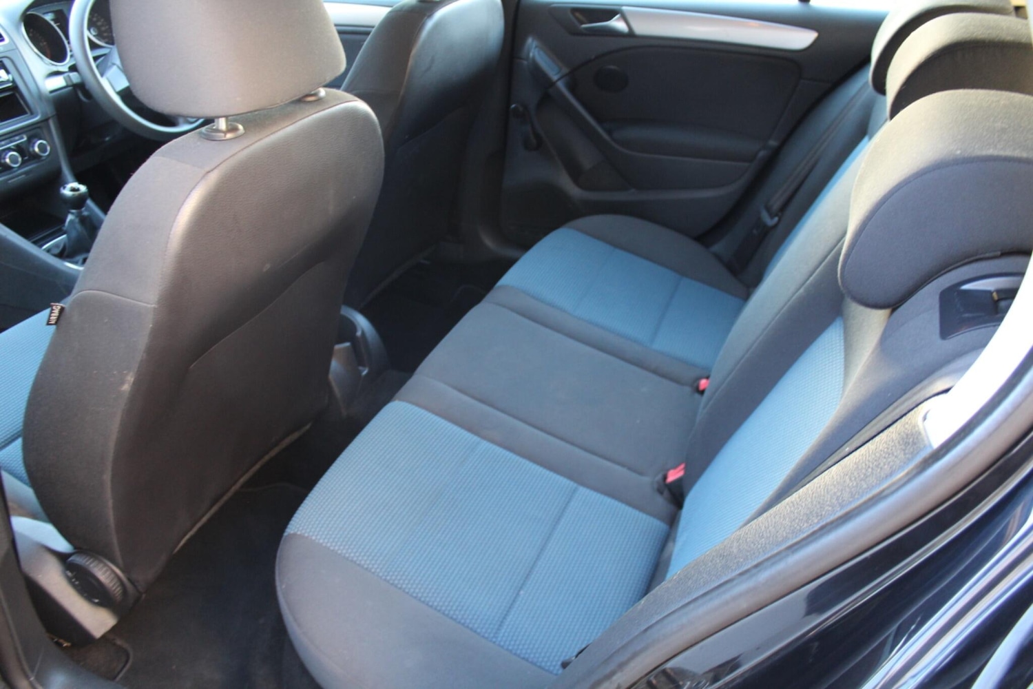 Used Volkswagen Golf 2010 for sale - 76619829: Photo 7