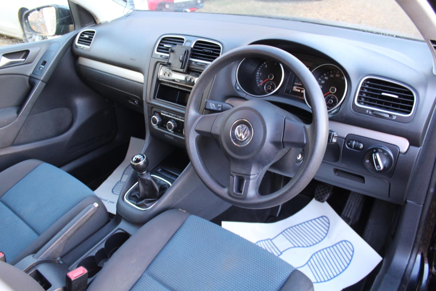 Used Volkswagen Golf 2010 for sale - 76619829: Photo 9