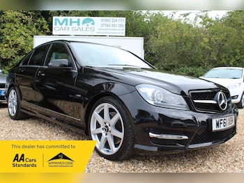 Used Mercedes-Benz C-Class 2011 for sale - 76042097: Photo