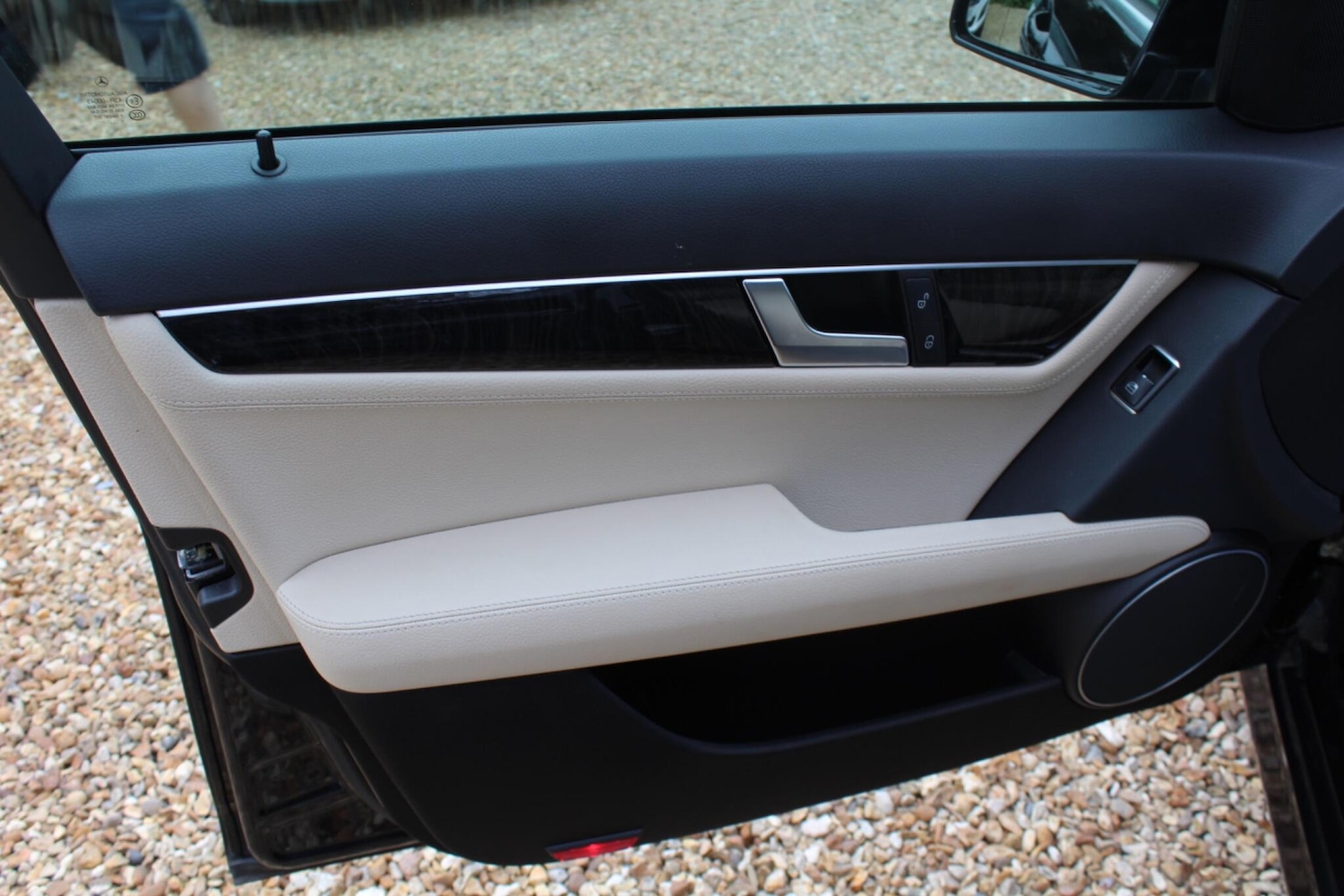 Used Mercedes-Benz C-Class 2011 for sale - 76042097: Photo 21