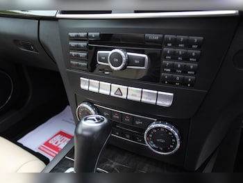 Used Mercedes-Benz C-Class 2011 for sale - 76042097: Photo