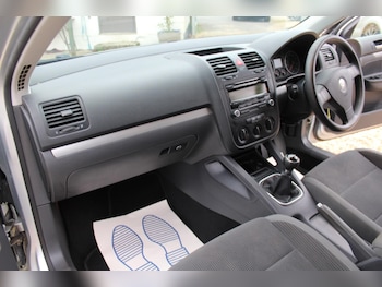 Used Volkswagen Golf 2009 for sale - 78184368: Photo