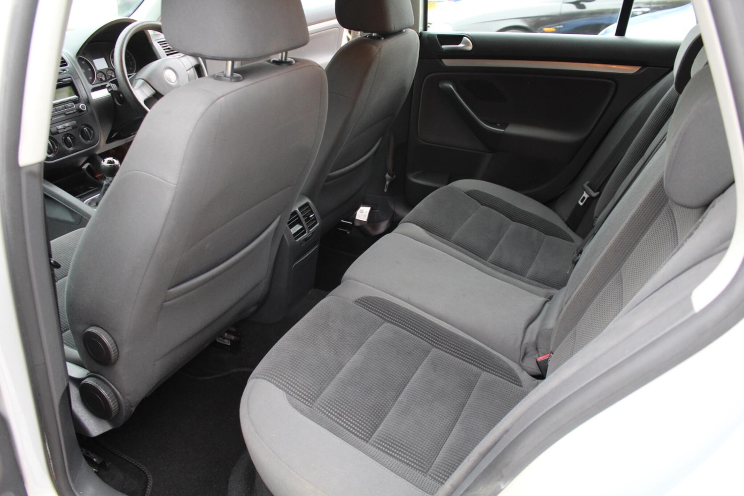 Used Volkswagen Golf 2009 for sale - 78184368: Photo 6