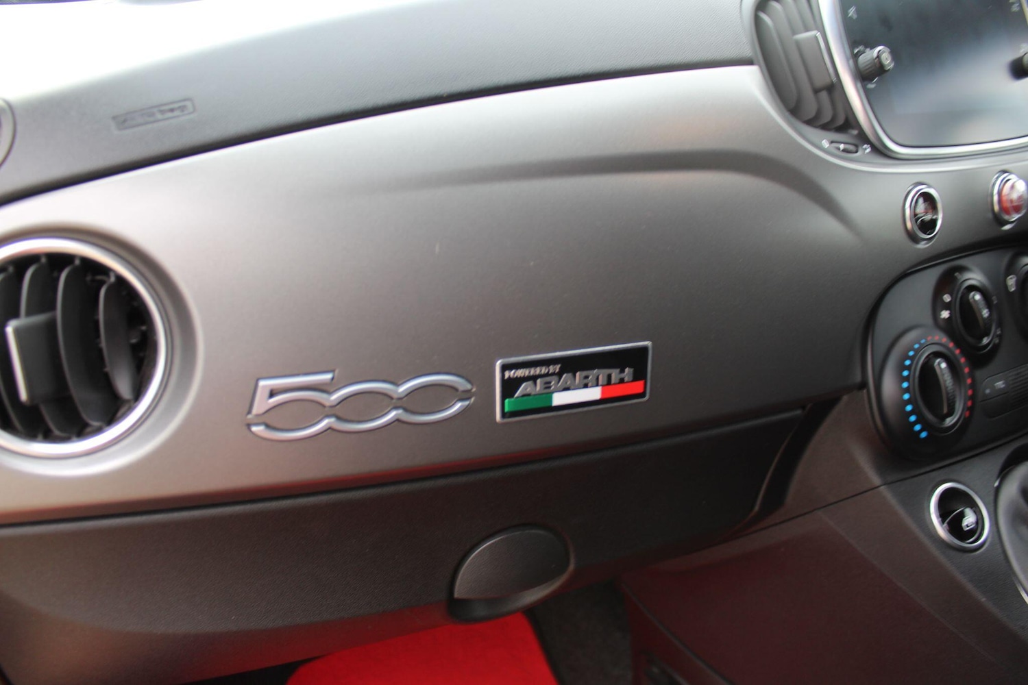 Used Abarth 595 for sale - 76989930: Photo 30
