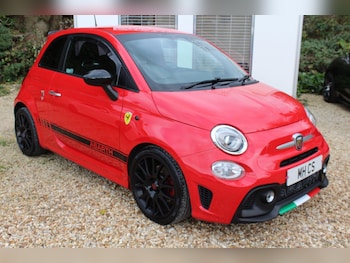 Used Abarth 595 2017 for sale - 76989930: Photo