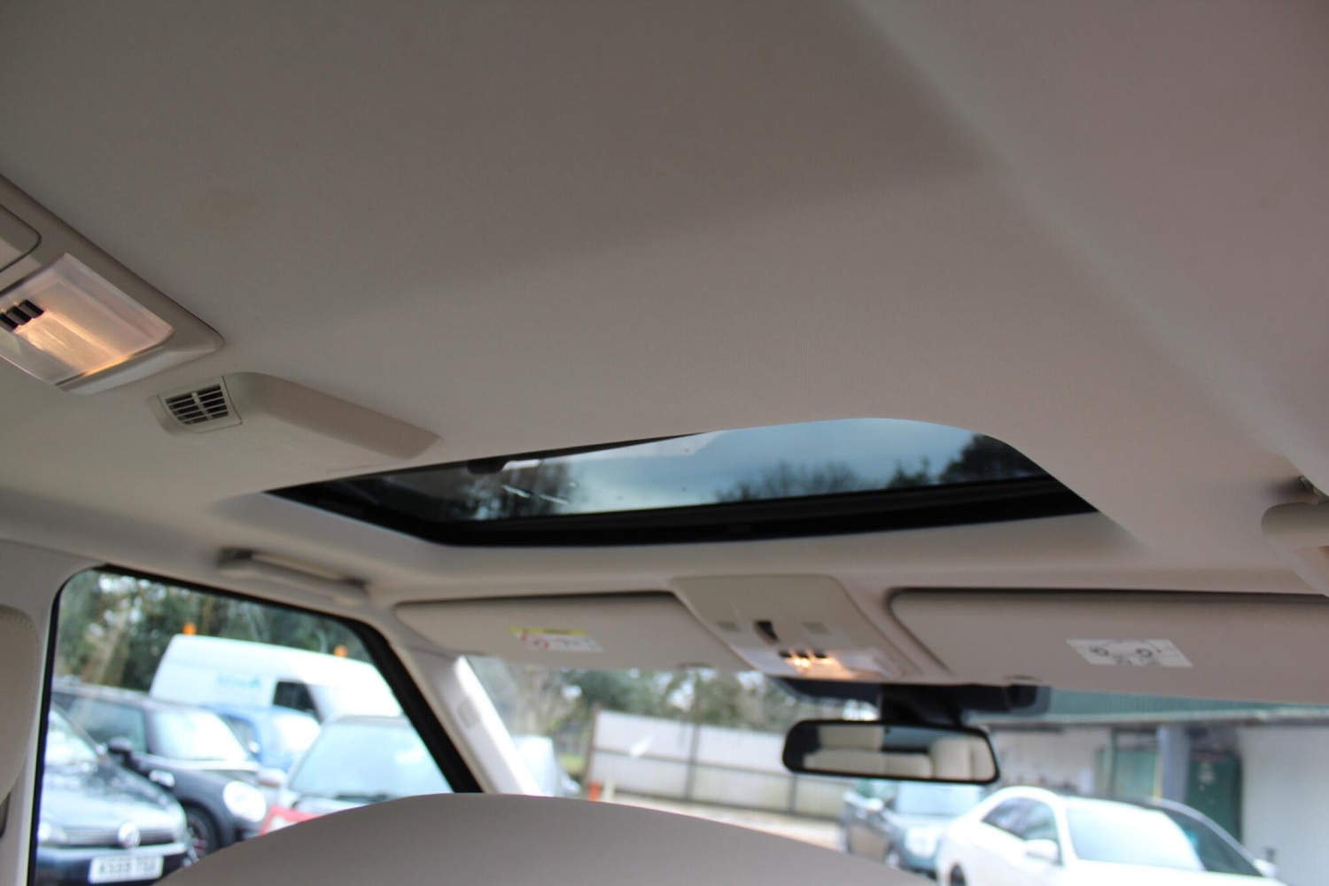 Used Land Rover Discovery 2014 for sale - 77358643: Photo 10