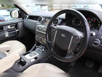 Used Land Rover Discovery 4 2014 for sale - 77358643: Photo