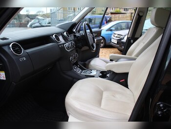 Used Land Rover Discovery 4 2014 for sale - 77358643: Photo