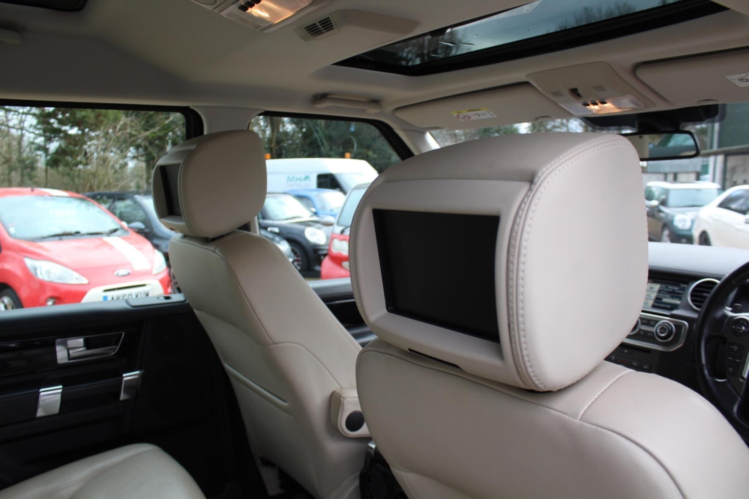 Used Land Rover Discovery 2014 for sale - 77358643: Photo 9