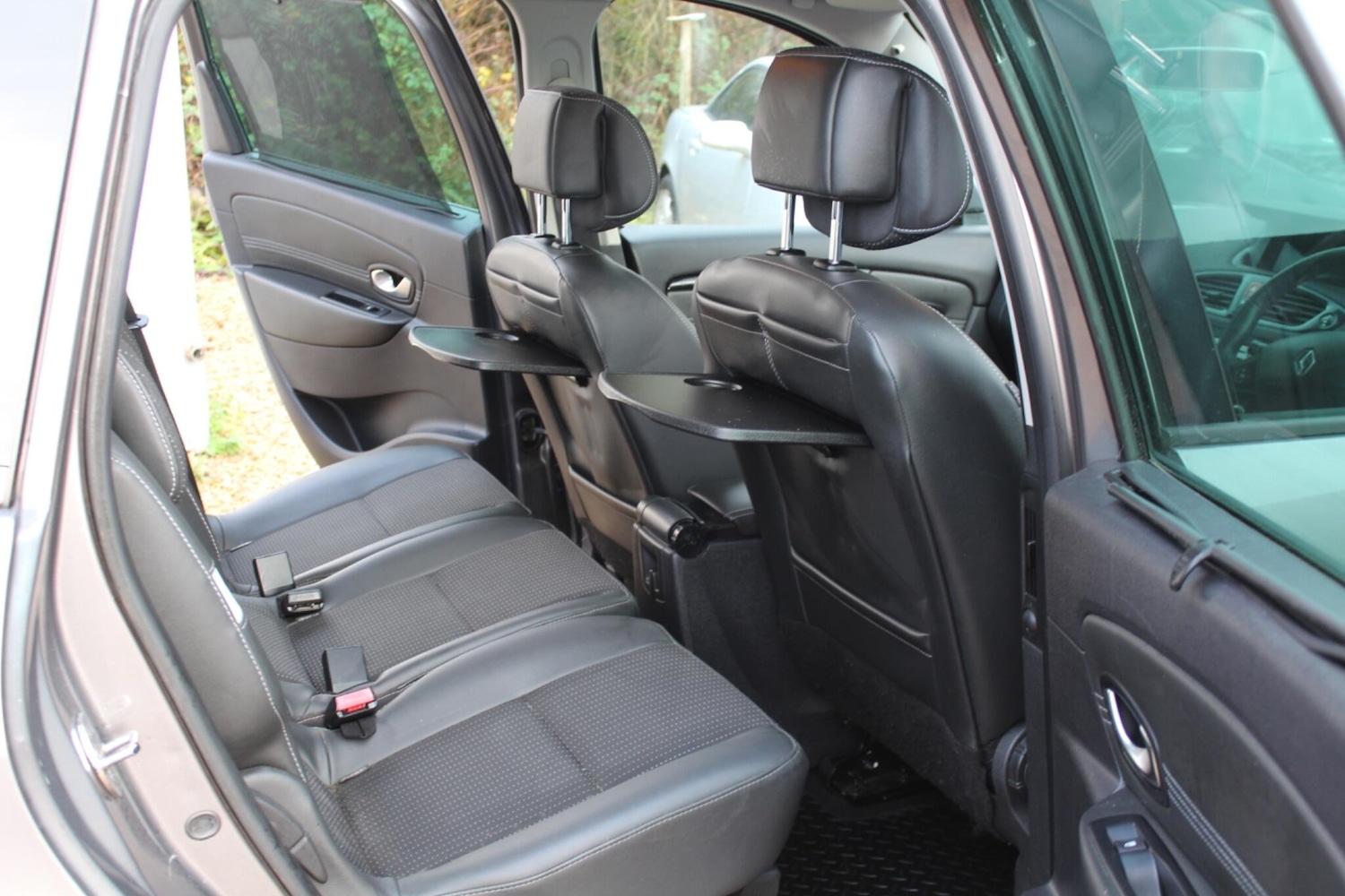 Used Renault Scenic 2011 for sale - 76976626: Photo 19