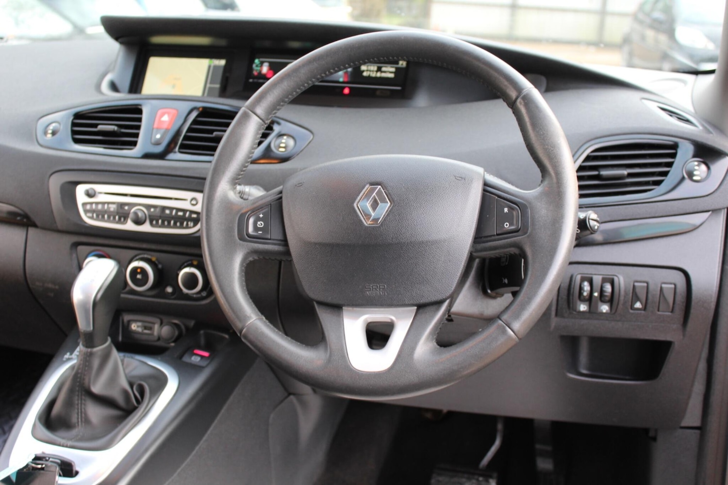 Used Renault Scenic 2011 for sale - 76976626: Photo 5