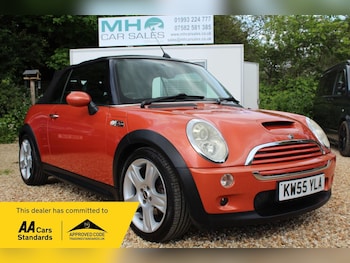 Used MINI Convertible 2005 for sale - 78503758: Photo