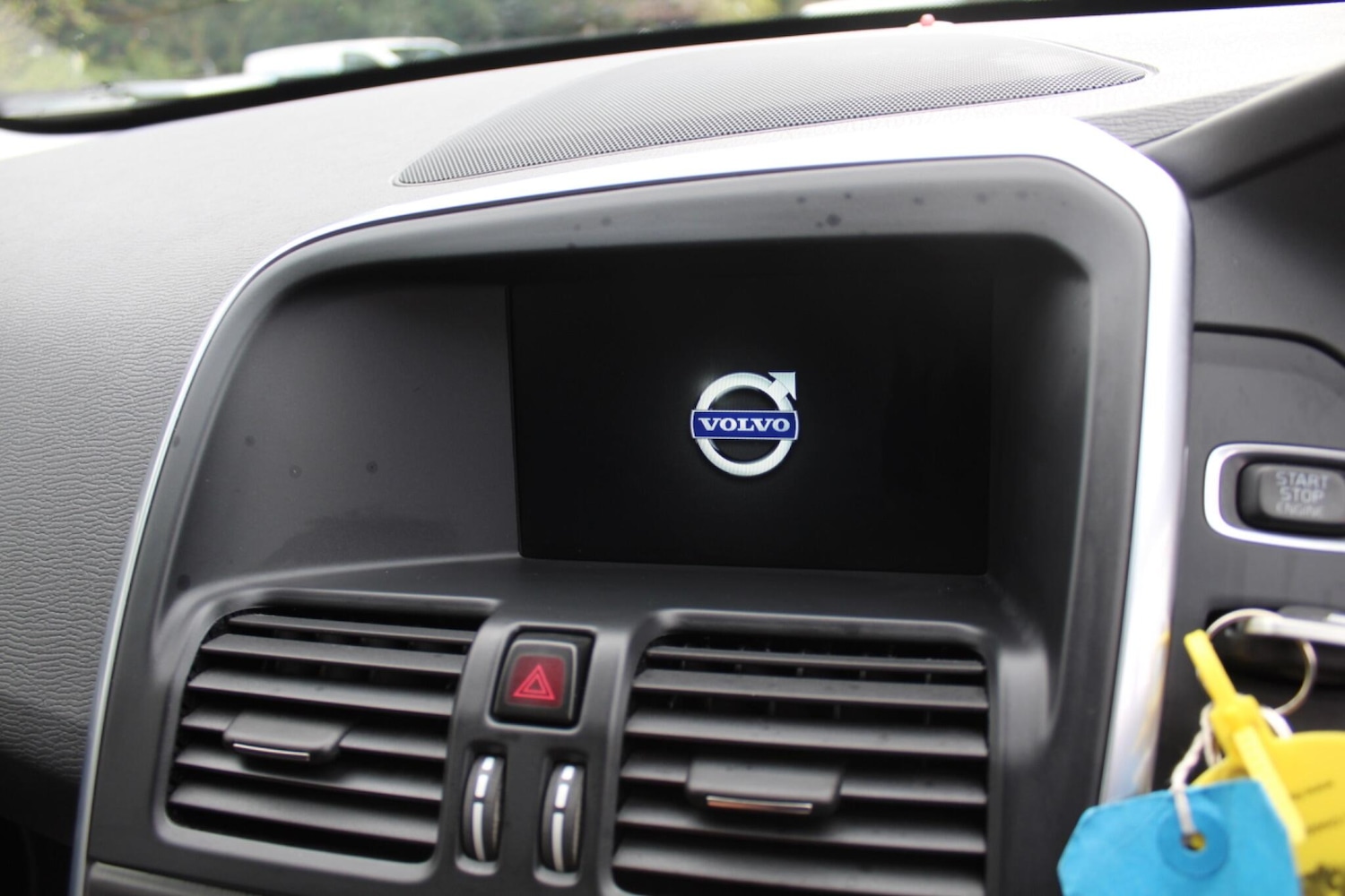 Used Volvo XC60 2014 for sale - 76200603: Photo 7