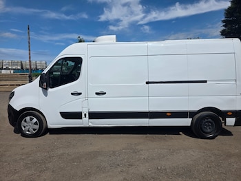 Used Nissan Interstar 2023 for sale - 79502897: Photo