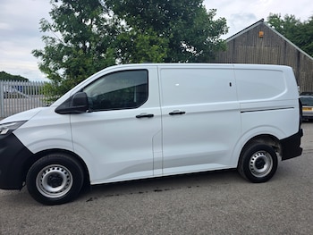 Used Ford Transit Custom 2024 for sale - 79073520: Photo