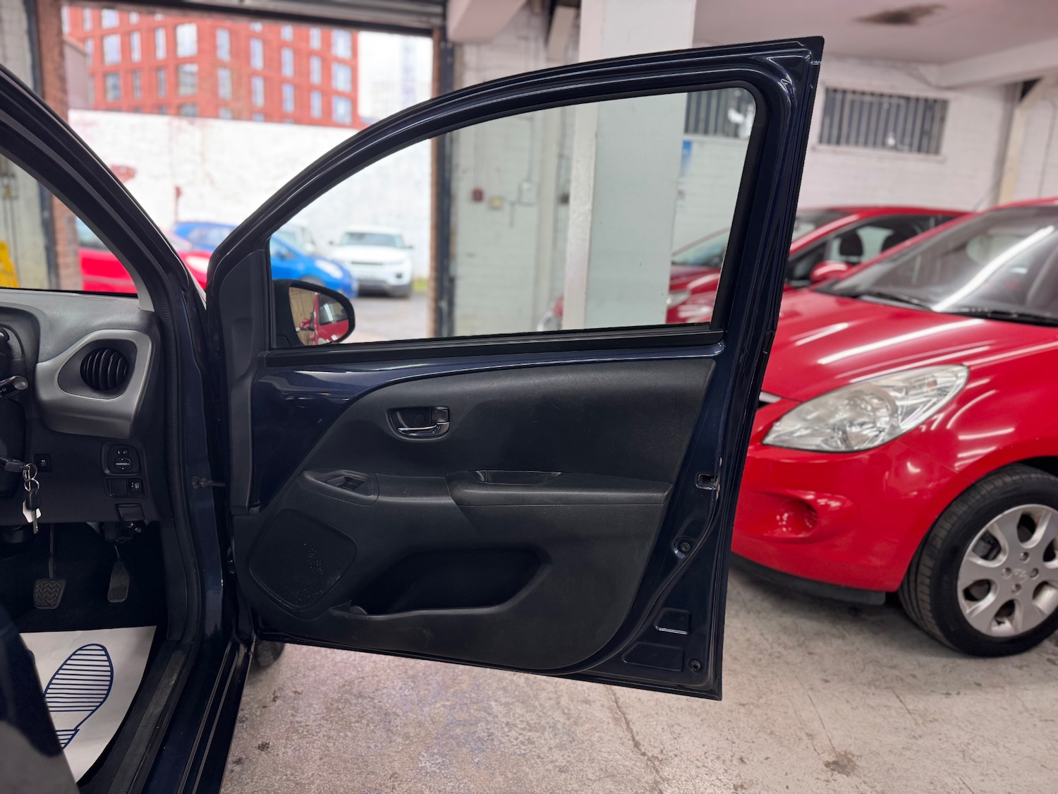 Used Citroen C1 2015 for sale - 76366369: Photo 16