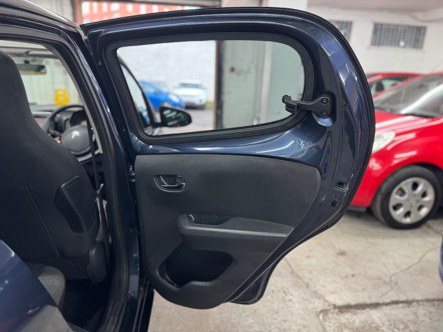 Used Citroen C1 2015 for sale - 76366369: Photo 17