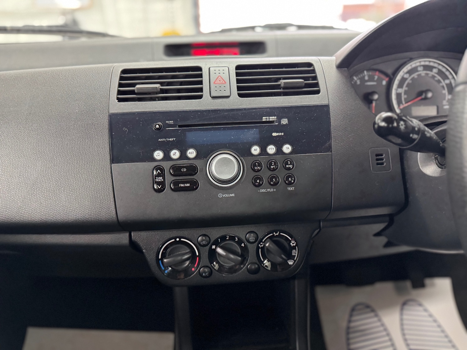 Used Suzuki Swift 2008 for sale - 77337714: Photo 11